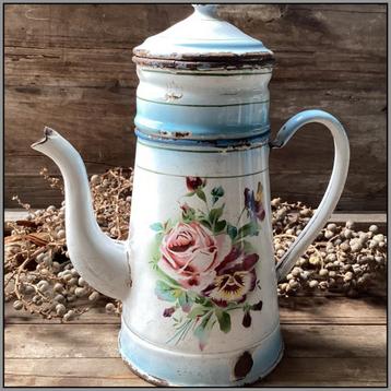 Emaille franse koffiepot Japy met filter in de sale beschikbaar voor biedingen