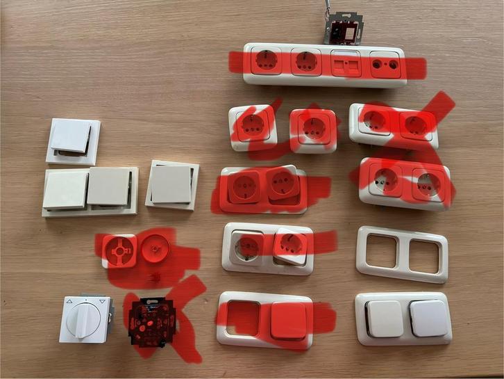 Busch Jaeger schakelmateriaal, Doe-het-zelf en Verbouw, Elektra en Kabels, Zo goed als nieuw, Schakelaar, Ophalen of Verzenden