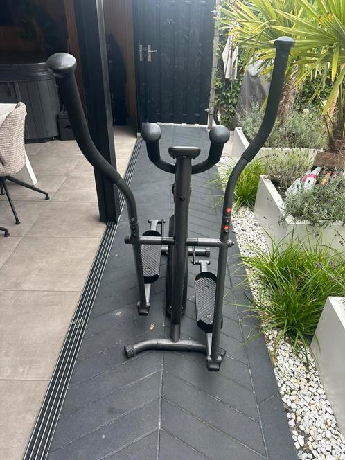 Crosstrainer Domyos staat stof te happen, Sport en Fitness, Fitnessapparatuur, Zo goed als nieuw, Hometrainer, Ophalen