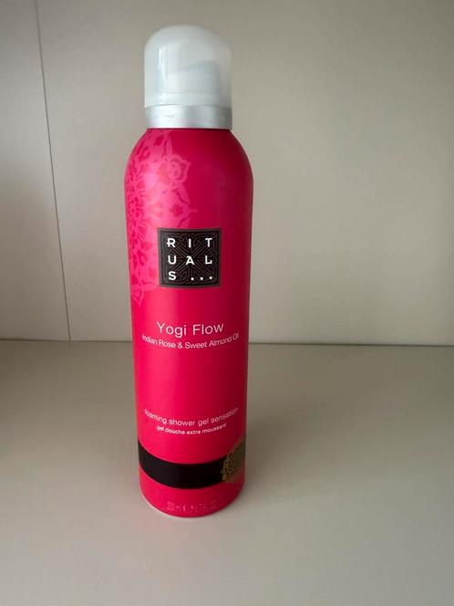 Rituals foam yogi flow NIEUW, Sieraden, Tassen en Uiterlijk, Uiterlijk | Lichaamsverzorging, Zo goed als nieuw, Bad & Douche, Ophalen of Verzenden