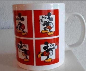 Beker Mickey Mouse beschikbaar voor biedingen