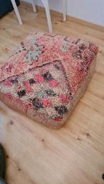 Marokkaanse kelim poef, Ophalen, Rond, 50 tot 75 cm