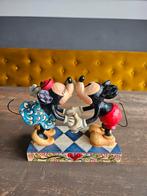 Disney Traditions Mickey & Minnie Beeldje, Verzamelen, Diddl, Ophalen of Verzenden, Overige figuren, Zo goed als nieuw, Beeldje of Figuurtje