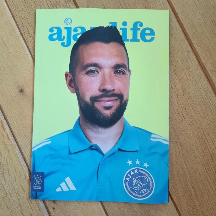 AJAX Life Magazine 2024 - 4 stuks - nieuw -, Boeken, Sportboeken, Nieuw, Balsport, Ophalen of Verzenden