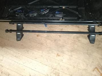 Thule dakdragerset Kit 1051 beschikbaar voor biedingen