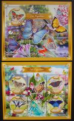 - 987 - 2 Blokken met veel Vlinders., Verzenden, Gestempeld, Dier of Natuur