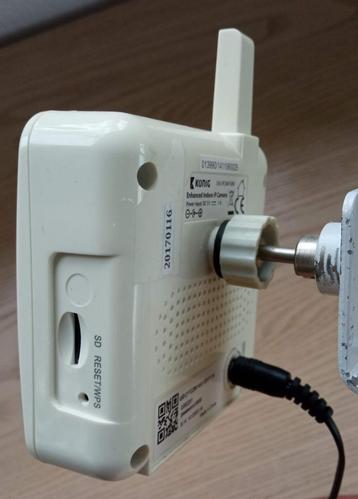 - bewakingscamera Konig SAS ipcam AM100W, gedateerd beschikbaar voor biedingen