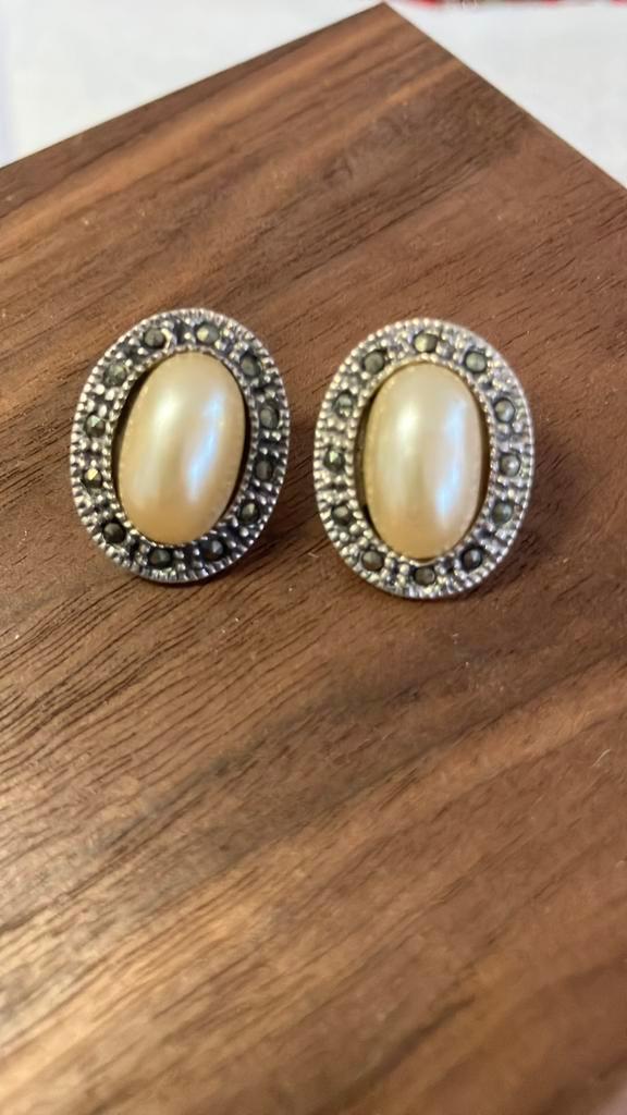 zilveren oorstekers met grote parel, Sieraden, Tassen en Uiterlijk, Oorbellen, Zo goed als nieuw, Zilver, Ophalen of Verzenden