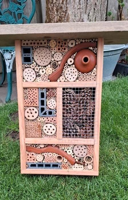 Wilde bijen hotel insectenhotel 🐝ook op maat gemaakt 🐝, Tuin en Terras, Tuinwanddecoratie, Nieuw, Ophalen