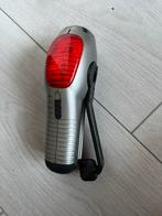 Opwindbare zaklamp, Ophalen of Verzenden, Gebruikt, Batterij
