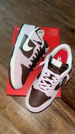 Nike SB Dunk Low, Kleding | Heren, Schoenen, Overige kleuren, Nike SB Dunk Low, Nieuw, Ophalen of Verzenden