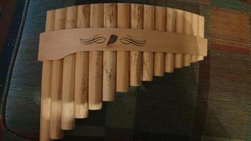 Panfluit 15 pijps goede en mooie kwaliteit beschikbaar voor biedingen