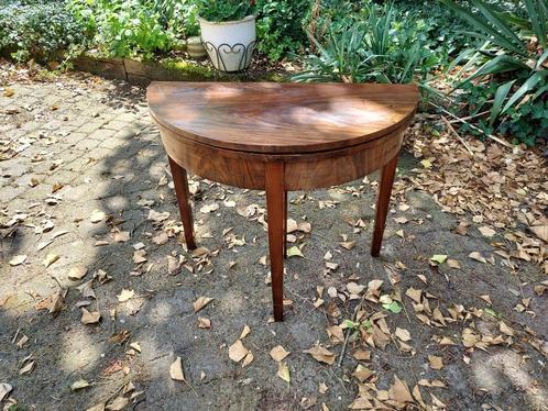 Biedermeier mahonie speeltafel/sidetable met verborgen lade., Antiek en Kunst, Antiek | Meubels | Tafels, Ophalen