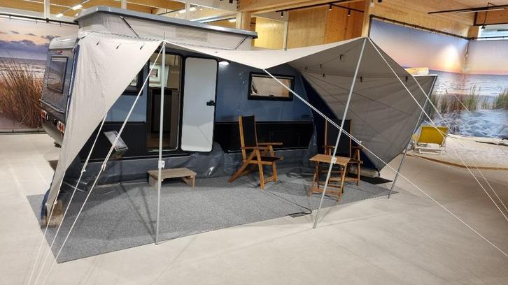 De Waard luifels voor Kip caravans, Caravans en Kamperen, Caravans, Bedrijf, tot en met 4, Rondzit, Kip, Luifel, Ophalen