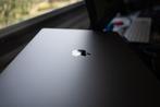 Selling my MacBook Pro 16" (2019 model, purchased late 2019), MacBook Pro, 1 TB of meer, Gebruikt, 2 tot 3 Ghz