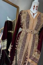 Te huur Marokkaanse jurk takchita takshita lebsa caftan, Ophalen, Zo goed als nieuw, Onder de knie
