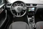 Skoda Octavia Combi 1.8 TSI style / Trekhaak (1600KG) / PDC, Voorwielaandrijving, Stof, Gebruikt, Zwart