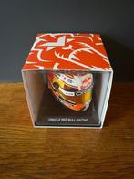 Max Verstappen Schubert Helm 1:4 Orange Tribute 2024, Verzamelen, Automerken, Motoren en Formule 1, Ophalen of Verzenden, Nieuw