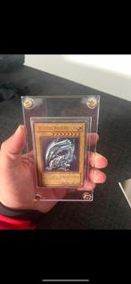 Blue Eyes White Dragon 1st Edition - Zeldzaam!, Hobby en Vrije tijd, Verzamelkaartspellen | Yu-gi-Oh!, Ophalen of Verzenden, Gebruikt