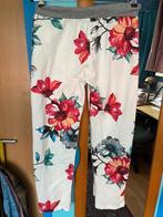 mooie witte gebloemde broek 40/42 zgan, Verzenden, Wit, Maat 42/44 (L), Zo goed als nieuw