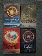 Divergent - Complete set (deel 1-4), Boeken, Ophalen of Verzenden, Zo goed als nieuw, Veronica Roth