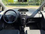 Toyota Yaris 1.0 VVTi Acces Airco/El.ramen/Lmv/5drs/Apk, Auto's, Toyota, Voorwielaandrijving, Euro 5, Stof, Gebruikt