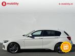 BMW 1-serie 118i High Executive M-Sport Apple CarPlay | Crui, 65 €/maand, Gebruikt, Alcantara, Wit