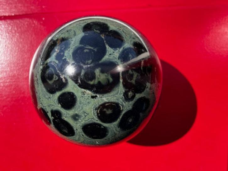 Kambaba jaspis (Eldariet) bol 10,4 cm, Verzamelen, Mineralen en Fossielen, Mineraal, Ophalen of Verzenden