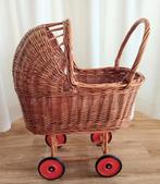 Prachtige rieten poppenwagen, Ophalen, Zo goed als nieuw, Babypop
