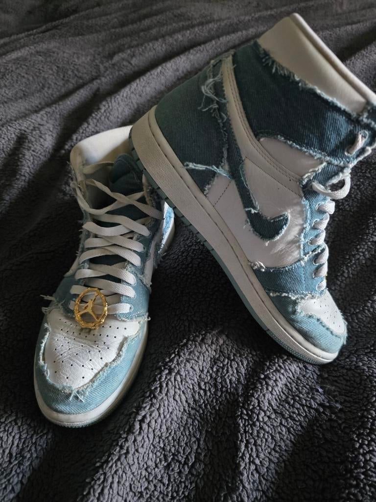 Nike jordan denim maat 40, Kleding | Dames, Schoenen, Ophalen of Verzenden, Zo goed als nieuw, Blauw, Sneakers of Gympen