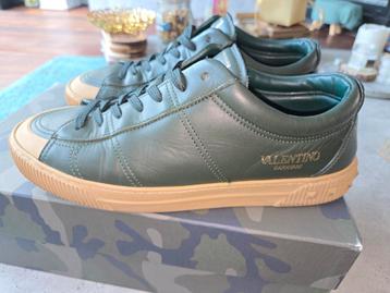 Valentino garavani cityplanet 41 valt als 41,5 zgan LV Gucci beschikbaar voor biedingen