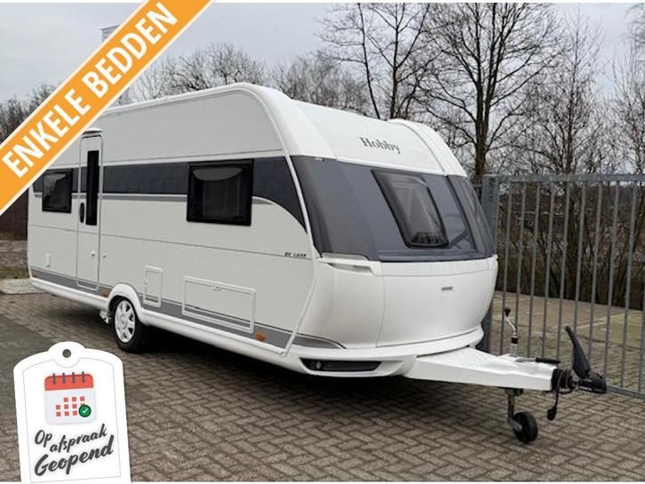 Hobby De Luxe 540 UL Incl. Mover, Nieuwstaat!, Caravans en Kamperen, Caravans, Bedrijf, 1250 - 1500 kg, Rondzit, Hobby, 2 aparte bedden