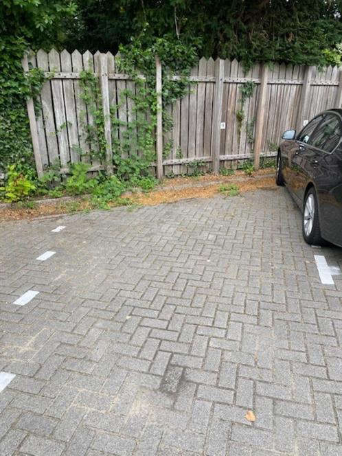 parkeerplaats(-en) te huur, Huizen en Kamers, Garages en Parkeerplaatsen, Gelderland