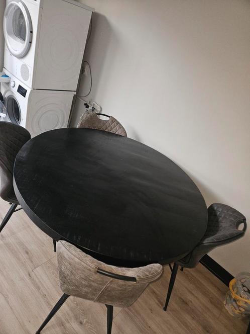 Zwarte houten eettafel met xpoot + 4 stoelen, Huis en Inrichting, Tafels | Eettafels, Zo goed als nieuw, 100 tot 150 cm, Vijf personen of meer