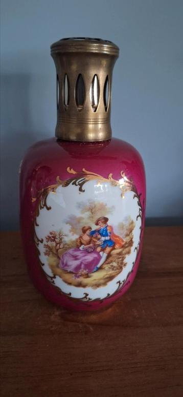 Antieke Lampe Berger TS Fragonard beschikbaar voor biedingen