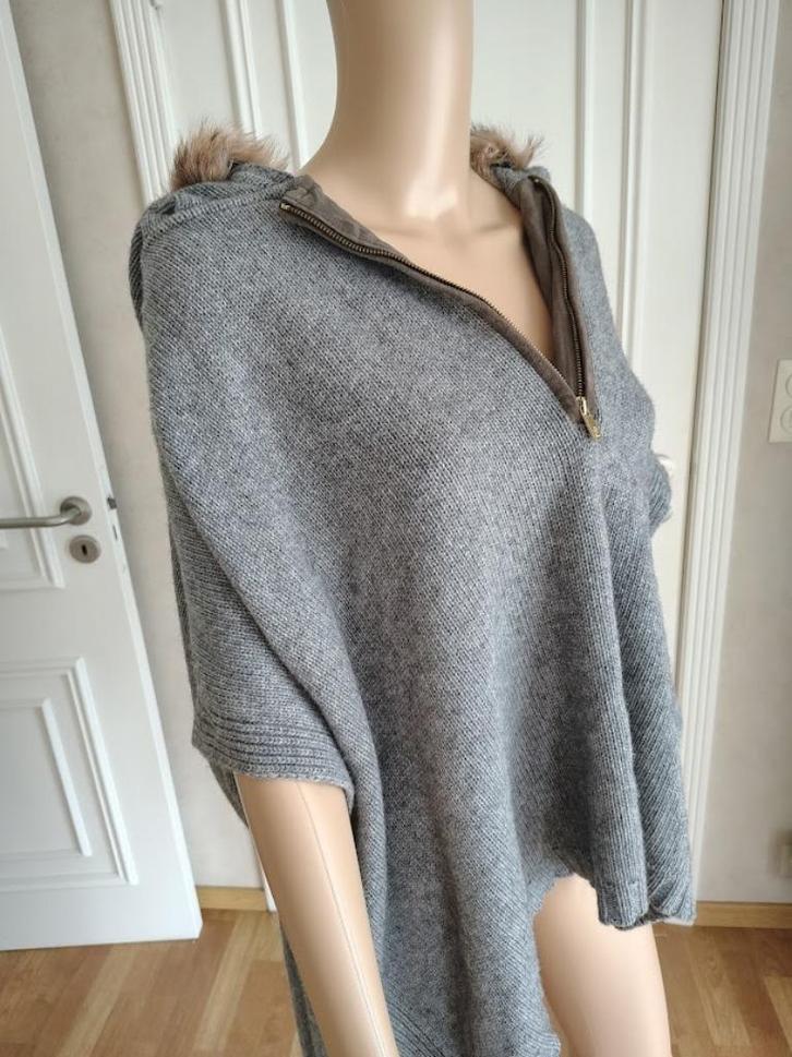 poncho van massimo dutti, Kleding | Dames, Jassen | Winter, Zo goed als nieuw, Grijs, Verzenden