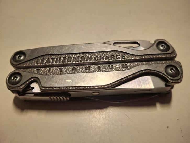Leatherman charge tti multitool, Caravans en Kamperen, Kampeergereedschap, Gebruikt, Ophalen of Verzenden