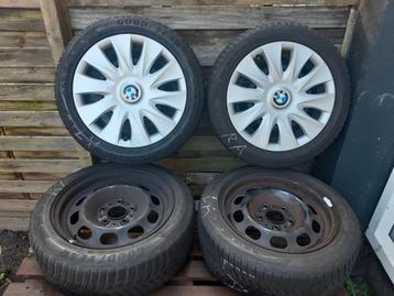 Originele BMW 5x120 velgen 16 inch winterbanden 195/55/R16 beschikbaar voor biedingen