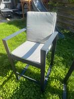 Tuinset met hoge zit. Stoelen, tafel en kussens, Tuin en Terras, Ophalen, 4 zitplaatsen, Gebruikt, Aluminium