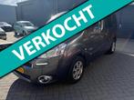 Peugeot Partner Tepee 1.6 e-HDi Active ROLSTOELVERVOER 5 per, Auto's, Peugeot, Euro 5, Stof, Gebruikt, Zwart