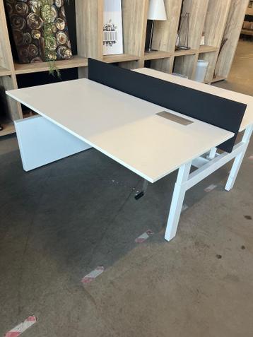 Ahrend duo-bureau slinger /stopcontact, 100 stuks - afbeelding 5