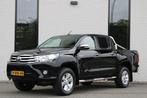 Toyota Hilux 2.4 D-4D-F Double Cab / Professional / Leer / C, Auto's, Automaat, Gebruikt, 4 cilinders, Zwart