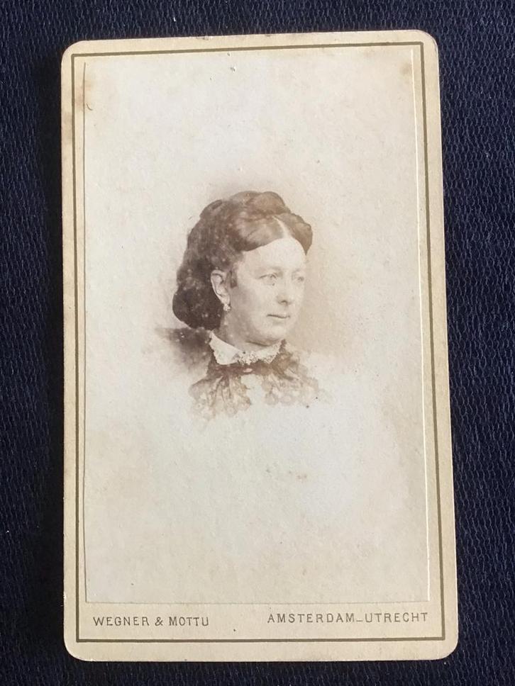 CDV, Dame, Wegner & Mottu, Amsterdam, Carte de Visite, Verzamelen, Foto's en Prenten, Gebruikt, Foto, Voor 1940, Ophalen of Verzenden