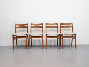 Deense eetkamerstoelen | Set van 4 | Vintage  beschikbaar voor biedingen