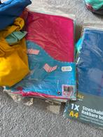 Boeken kaft bieue en  oud, Caravans en Kamperen, Ophalen of Verzenden, Zo goed als nieuw