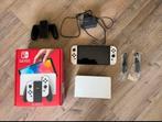 Nintendo Switch Oled met originele verpakking, Spelcomputers en Games, Spelcomputers | Nintendo Switch, Ophalen, Zo goed als nieuw