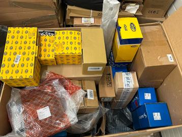 Grote partij nieuwe auto onderdelen-diverse merken en types beschikbaar voor biedingen