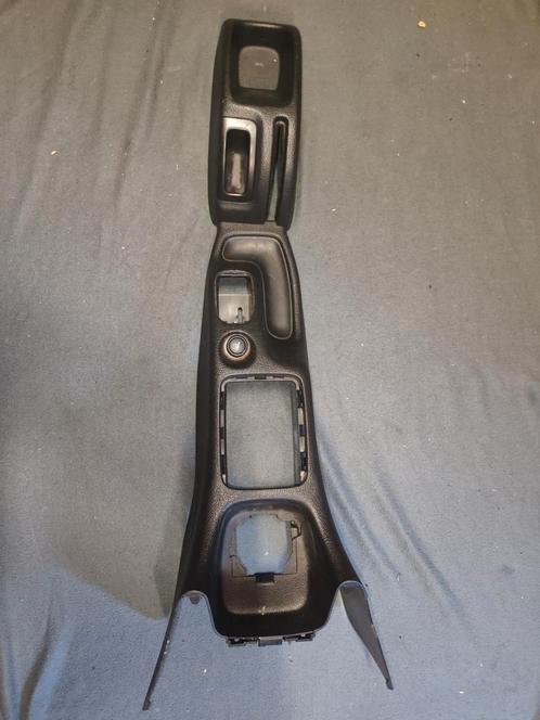 Peugeot middel console met sigaretten aansteker., Auto-onderdelen, Carrosserie en Plaatwerk, Bumper, Peugeot, Voor, Gebruikt, Ophalen of Verzenden