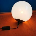 Vintage Glazen RAAK Bollamp Tafellamp hanglamp glas lamp '70, Huis en Inrichting, Lampen | Tafellampen, Ophalen, Gebruikt, Vintage Dutch design spage age midcentury