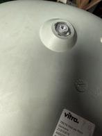 Gratis 6 originele Vitra DSR DSW kuipjes mos groen, Huis en Inrichting, Kunststof, Gebruikt, Overige kleuren, Vijf, Zes of meer stoelen